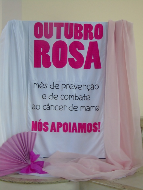 Encerramento da Novena em honra a Santa Teresinha e missa rosa